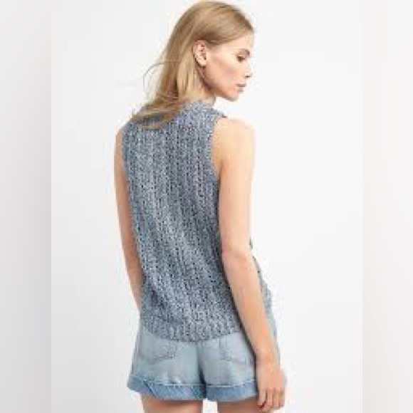 🩵GAP Sleeveless Knit Sweater Vest/ Tank Top EUC, Size: M - Picture 6 of 15